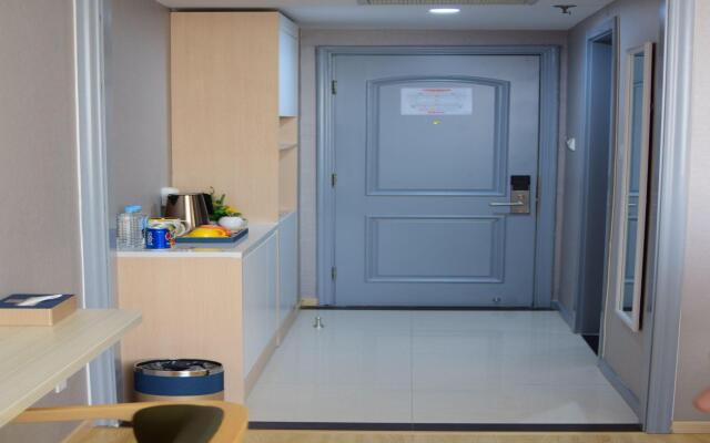 Golden Phoenix Hotel