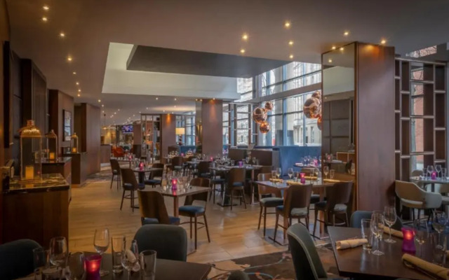 Clayton Hotel Belfast City