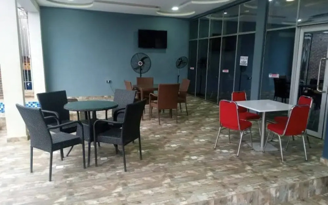 Camas Hotel & Suite Asero Abeokuta