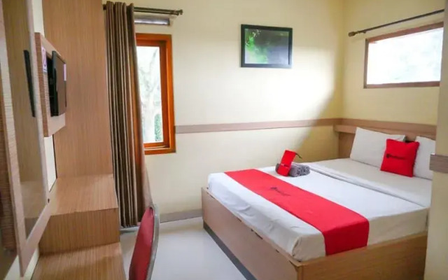 Reddoorz Near Farm House 3