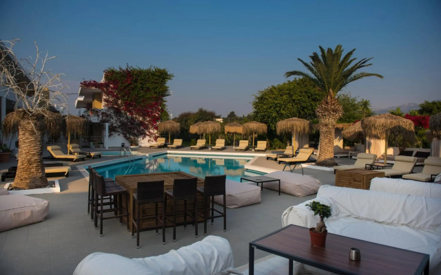 Golden Star Hotel - Adults Only (+16)