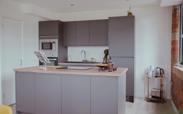 Bv Luxury Apartment Penthouse Conditioning House