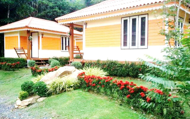 Phu Lanta Life