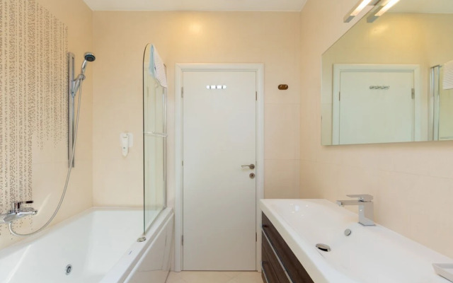 Hedera Estate Hedera A16