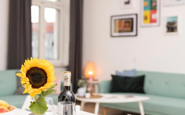Spittelau Chillout Lounge by ichbucheAT