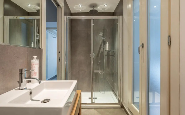 Metam Apartment in the City Center