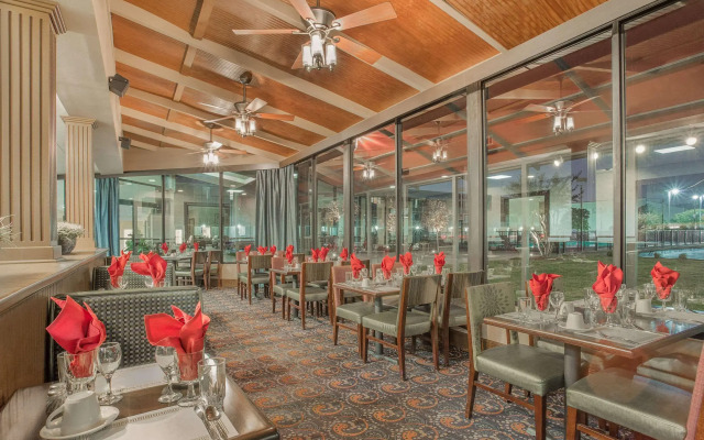 Ramada Plaza by Wyndham Fayetteville Fort Bragg Area