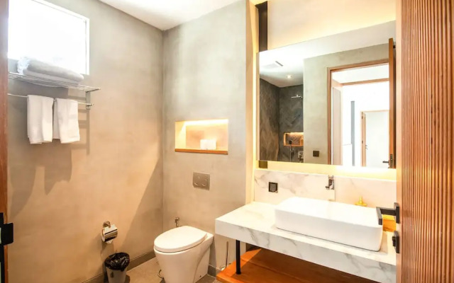 Elegant 5BR Villa Beach at 200m Canggu