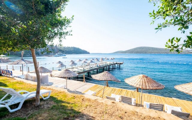 Lovely House Near Sea and Private Beach in Bodrum