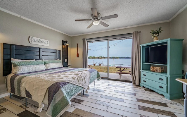 Willow Beach Resort
