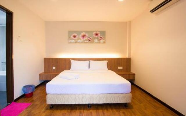Holiday Homes At Samsuria Resort