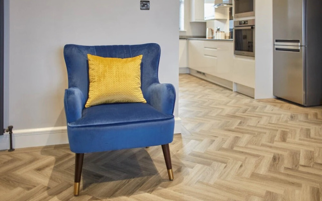 Bellevue Apartment 2