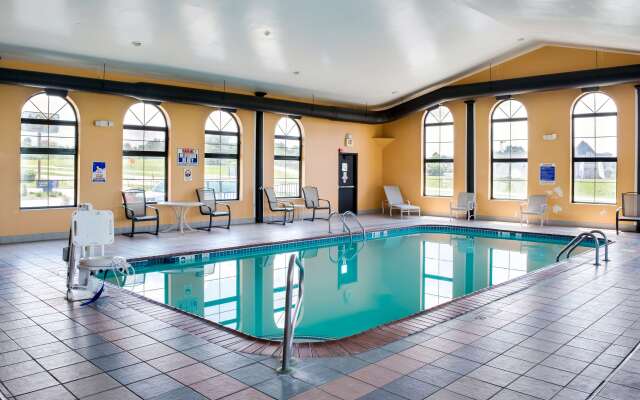 Motel 6 Richmond, IN