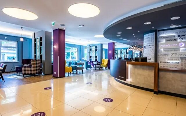 Premier Inn Hamburg City Alster