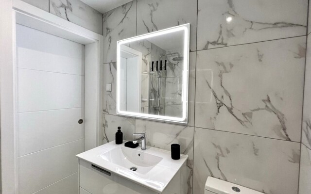 Faro Deluxe by Homing