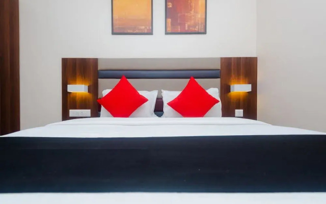 Capital O 29704 Regal International