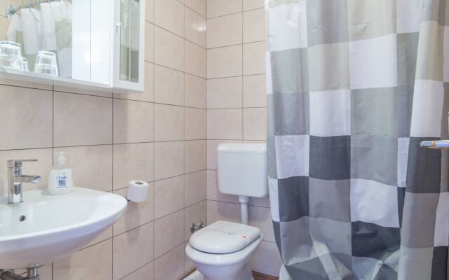 Bed & Breakfast Maki