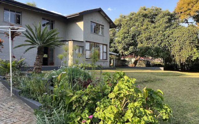 Mutare Manor The Master - 2306