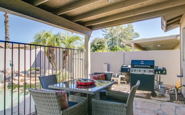 Scottsdale Kierland 3 Bdrm With Sparkling Pool!