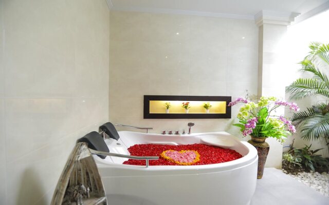 Blue Marlin Legian Villa