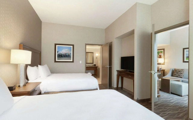 Embassy Suites Saratoga Springs