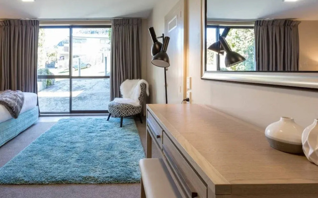 Private & Charming Panorama Retreat