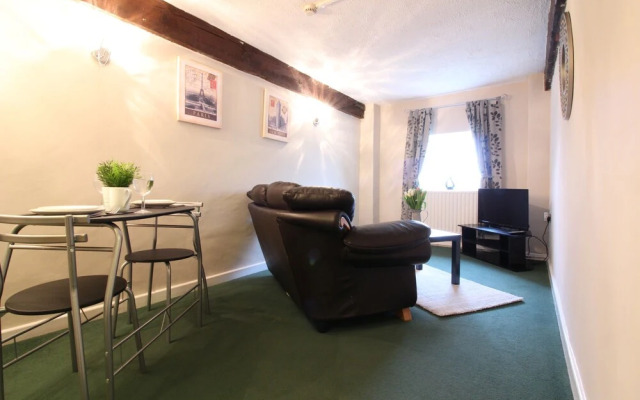 Roomtel Riverside Suites
