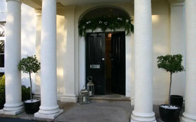 Fishmore Hall