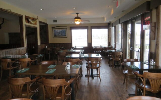 Trapper's Choice Inn & Restaurant