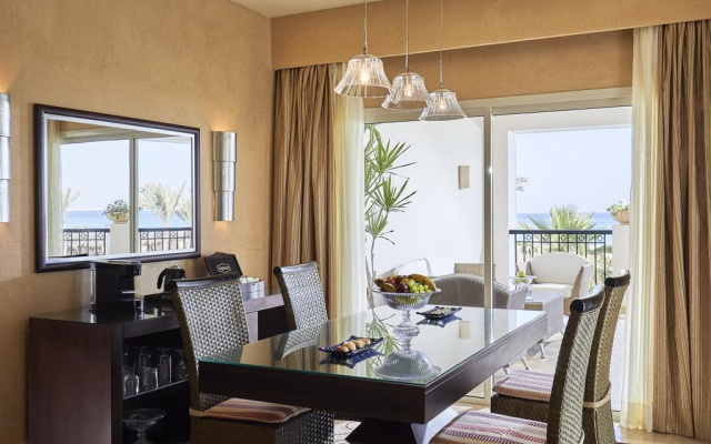 JAZ Elite Crystal, Almaza Bay