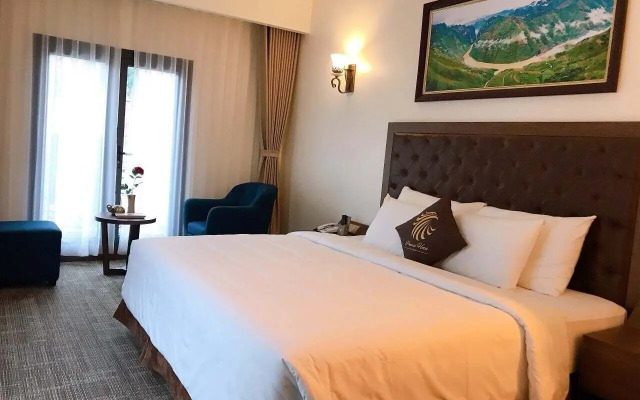 Phoenix Hotel