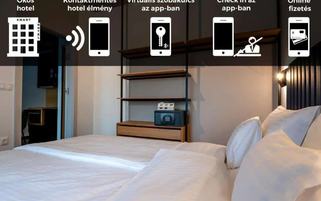 Noir Hotel
