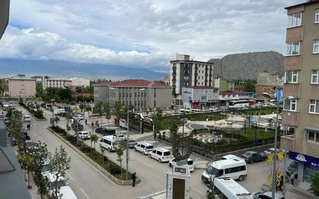 Ararat Hotel