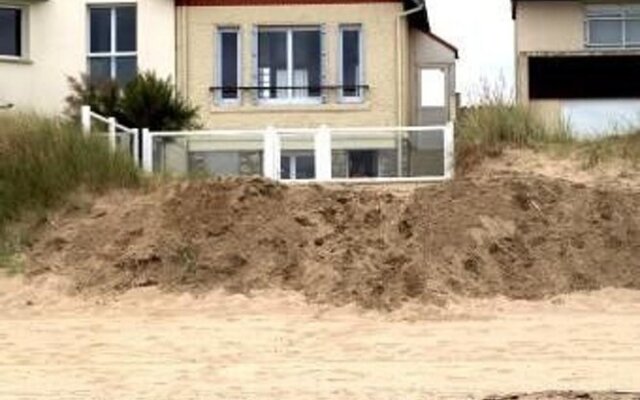 House With 3 Bedrooms in Blonville-sur-mer, With Wonderful sea View, F