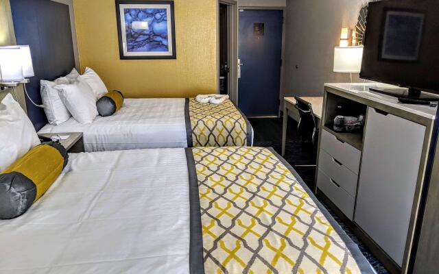 Best Western Plus Bloomington East Hotel