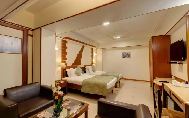 Hotel Regal Enclave