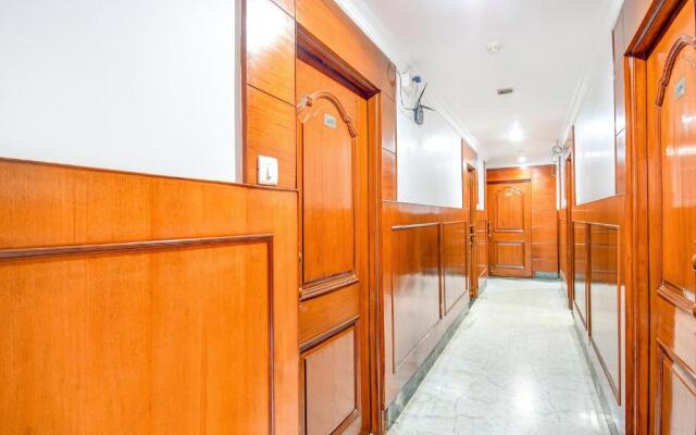 Fabhotel Panasia International