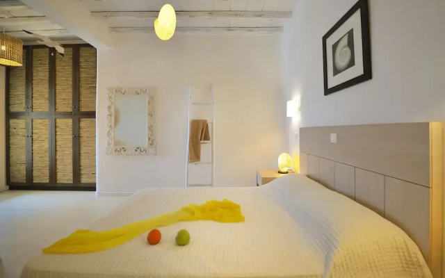 Villa Princess 5 4Bed with Small Tub Panormos Beach