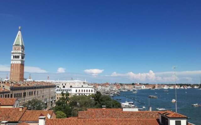 Attico San Marco Top Floor Art 70 mq