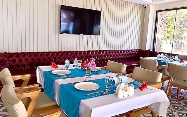 Polari̇s Hayat Motel