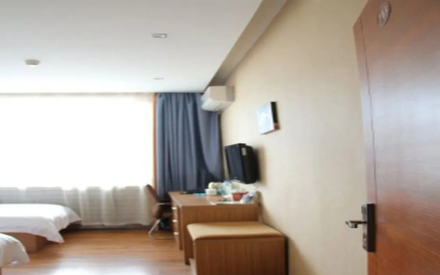 GreenTree Alliance Haerbin Hayao Road Ice & Snow World Hotel - Hotel in Charbin - Photo 4