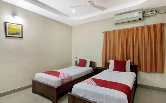 OYO 45 SilverKey Gachibowli