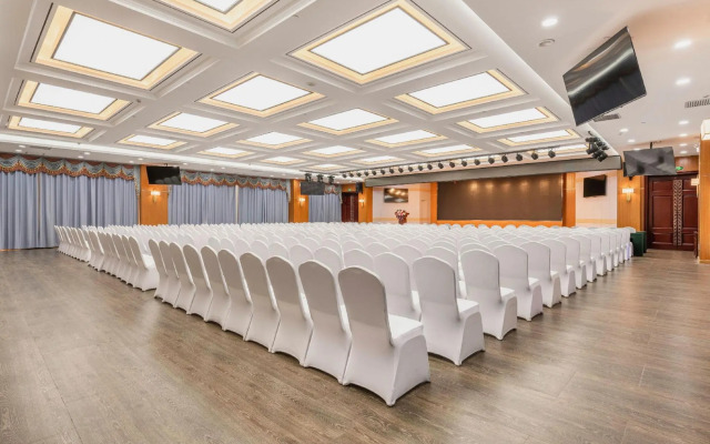 Hengda Lijing Hotel (Zhangye West of Railway Station)