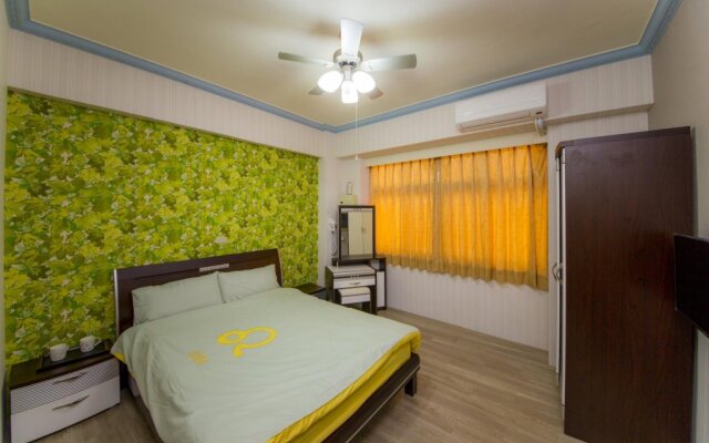 Book Hostel