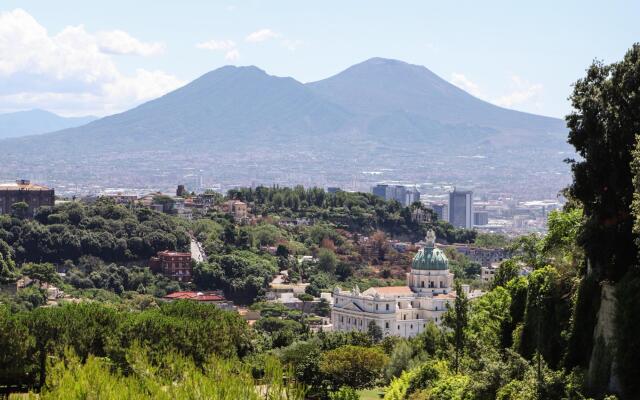 Appartamento con Terrazzo a Capodimonte