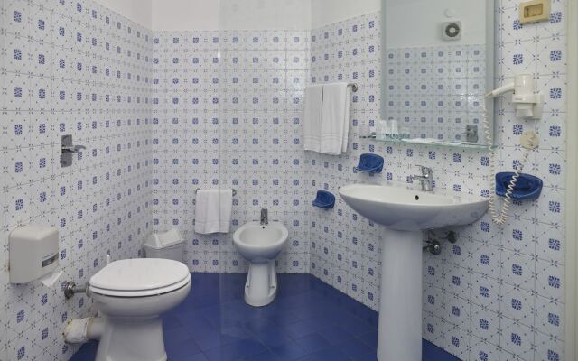 Hotel Tirreno