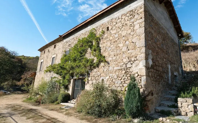 Ferme de Samson Cabanes en Pleine Nature