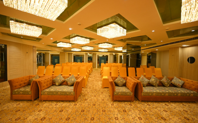 The Royal Class Hotel