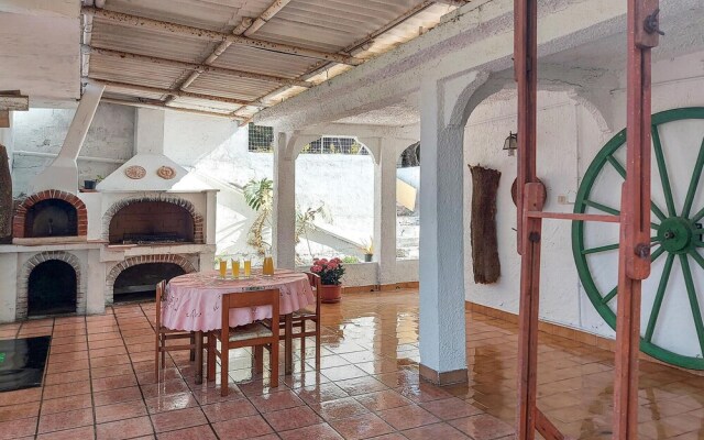 Beautiful Home in Gonnesa With 2 Bedrooms