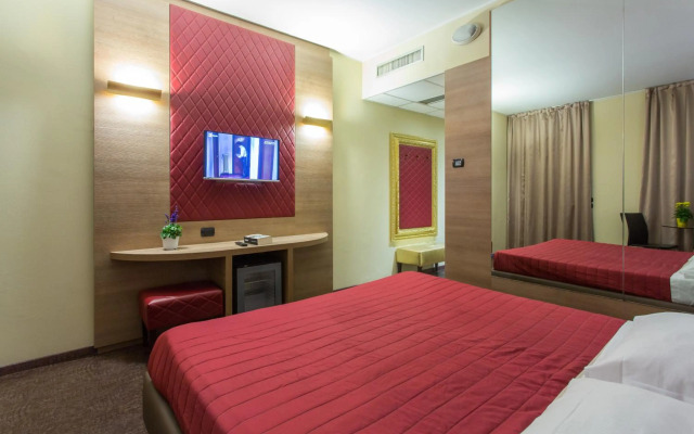 Break Hotel
